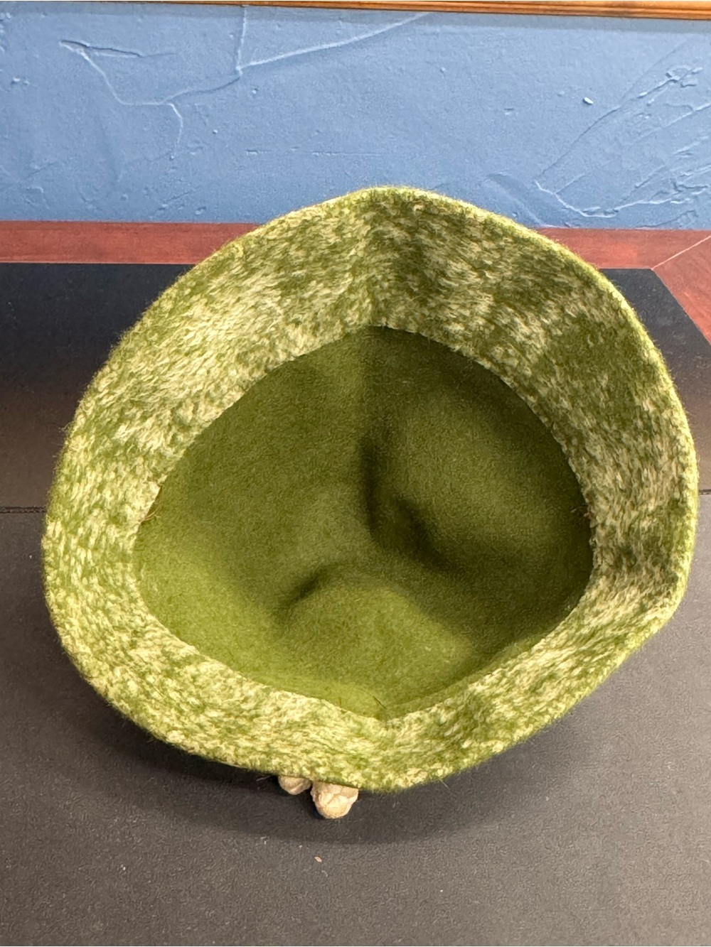 Vintage Green Felt Tyrolean Alpine Hat Feather Braided Cord Floral Brooch - Picture 5 of 6